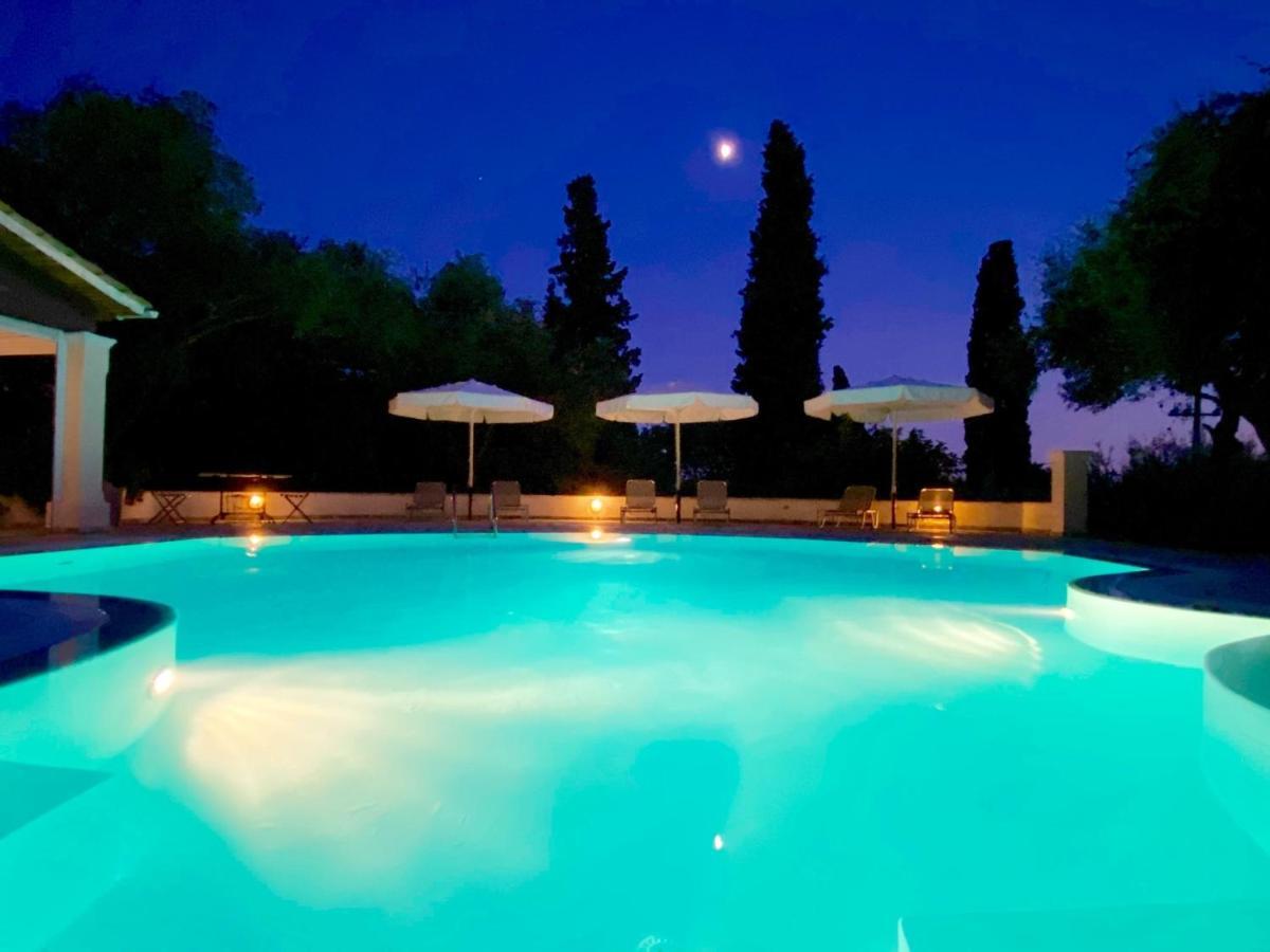ניסקי Villa Aliki Nissaki With Private Pool By Dadovillas מראה חיצוני תמונה